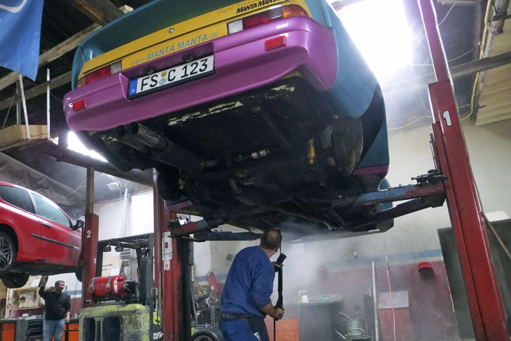 Bilder: Der Original Manta Manta-Manta