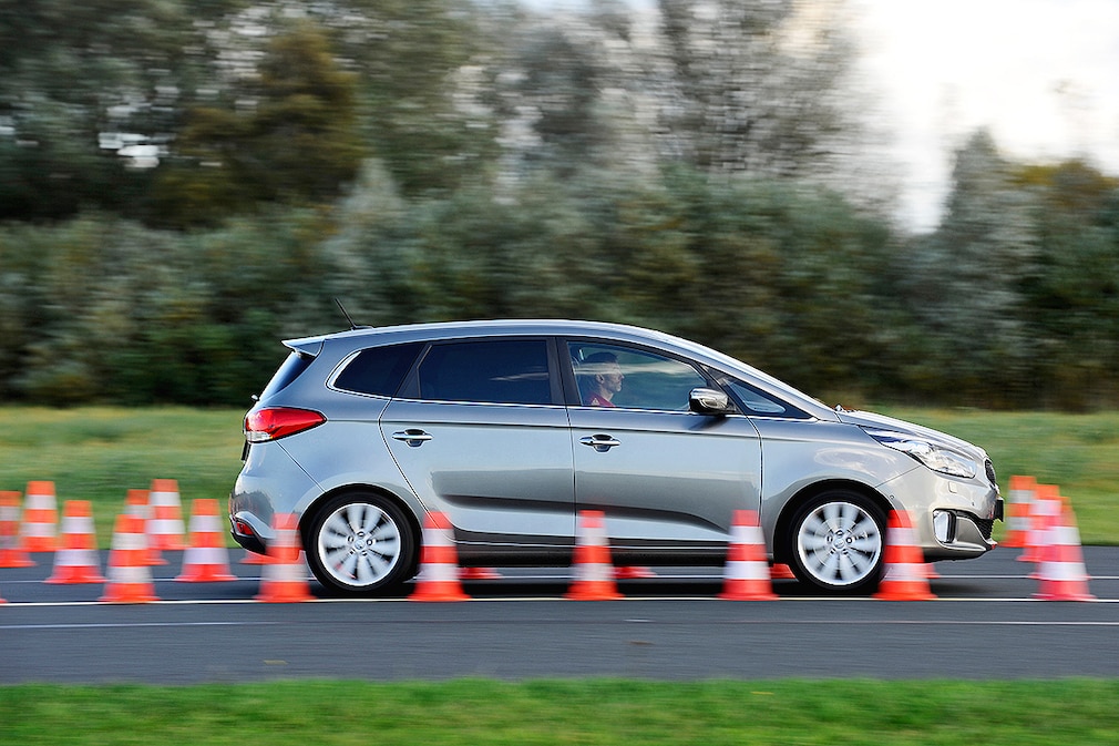 Kia Carens 1.7 CRDi