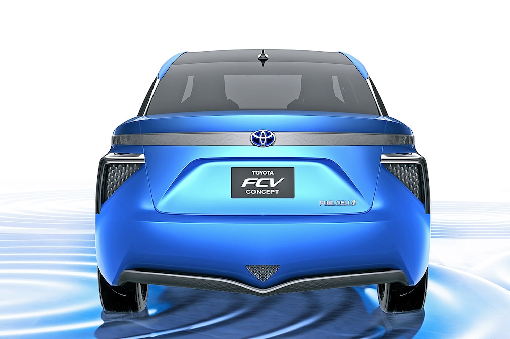 Toyota FCV Concept