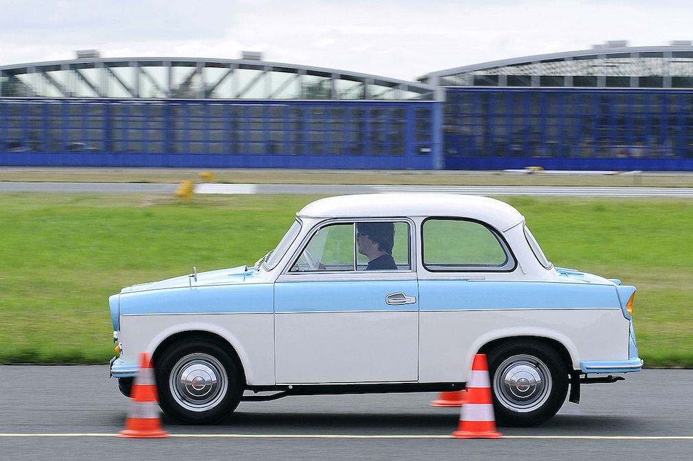 Sachsenring Trabant P 50