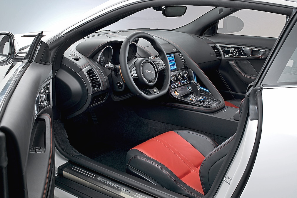 Jaguar F-Type Coupé !!!SPERRFRIST!!!
