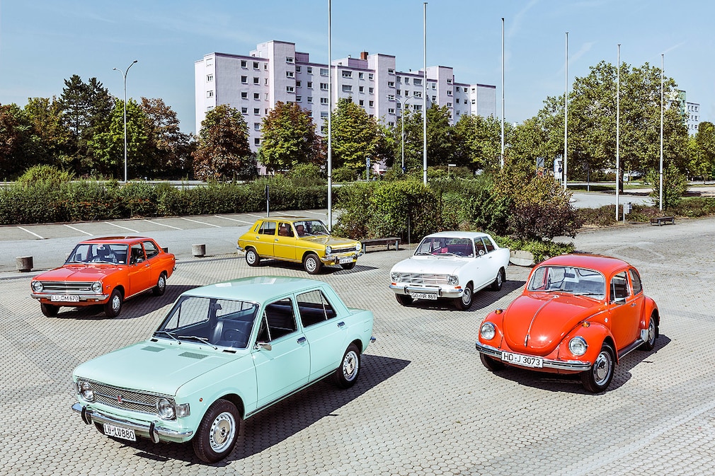 Datsun 1200_Fiat 128_ Simca 1100 GLX_Opel Kadett 1100 S_VW 1302 S
