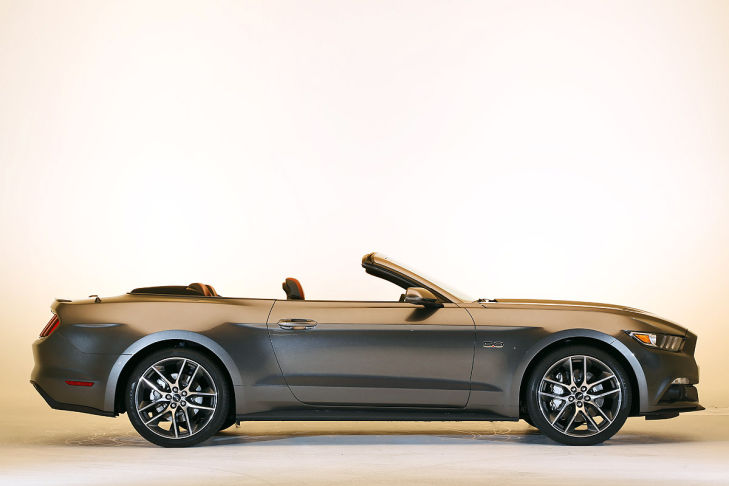 Ford Mustang Cabrio (2014)