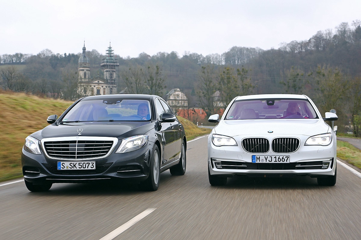 Vergleich: Mercedes S-Klasse trifft BMW 7er - AUTO BILD