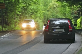 Wenig Durchblick: Bei mehr als einem Drittel der deutschen Autos ist die Beleuchtung mangelhaft