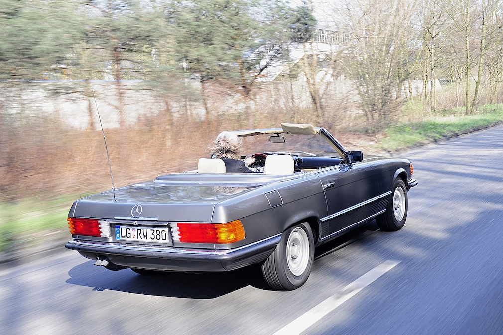 Mercedes SL R107