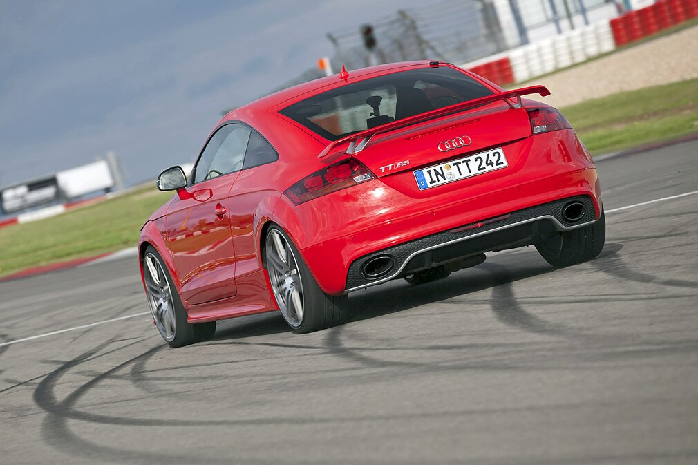 Audi TT RS plus