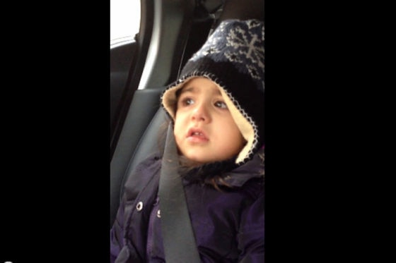 Dilara glaubt, Papa hat ein Auto geklaut
