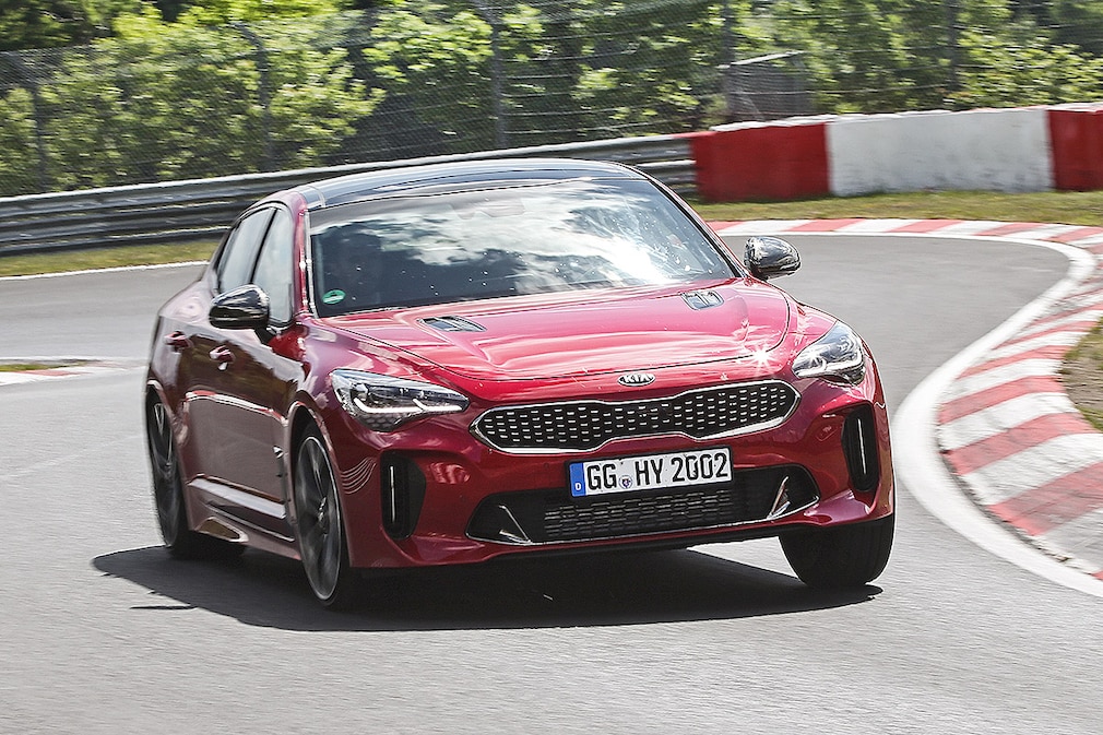 Kia Stinger !!! SPERRFRIST 19. Juni 2017 01:00 Uhr !!!
