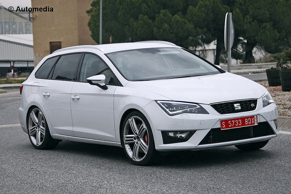 Erlkönig Seat Leon ST Cupra