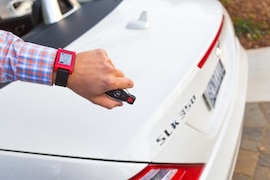 Mercedes-Benz und Smartwatch: CES 2014