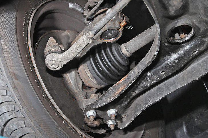 VW Polo V, Achse, Spurstangen, Antriebswelle