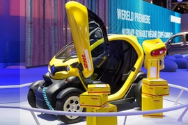 Renault Twizy Cargo "DHL": Autosalon Brüssel 2014