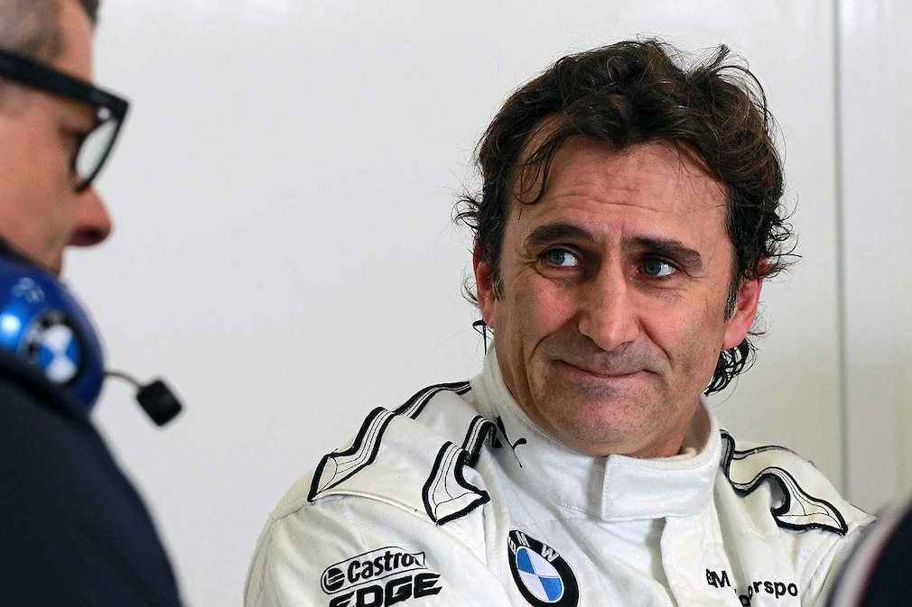Alessandro Zanardi (re. IT)  fährt auf BMW Z4 GT3