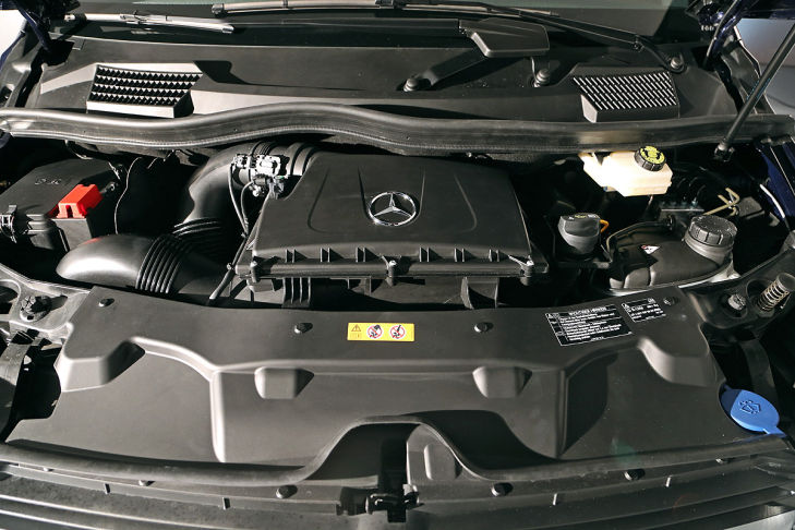 Die erste Sitzprobe in der neuen Mercedes V-Klasse
