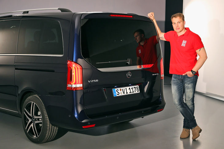 Die erste Sitzprobe in der neuen Mercedes V-Klasse