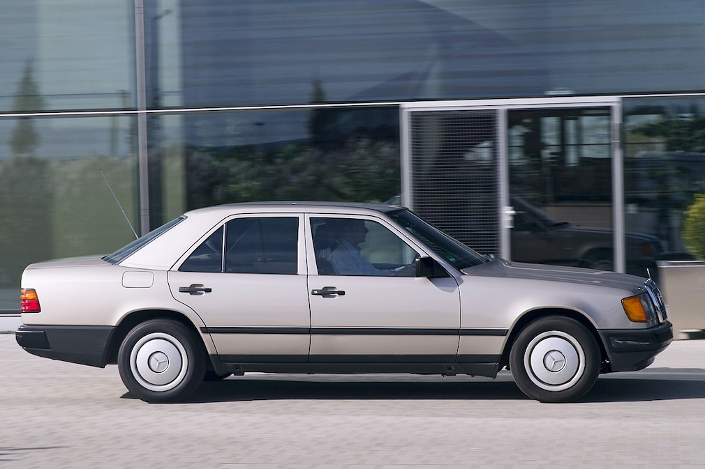 Mercedes 260 E Automatic W 124 (1984)