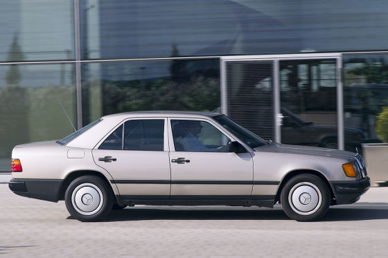 Mercedes 260 E Automatic  W 124  (1984)