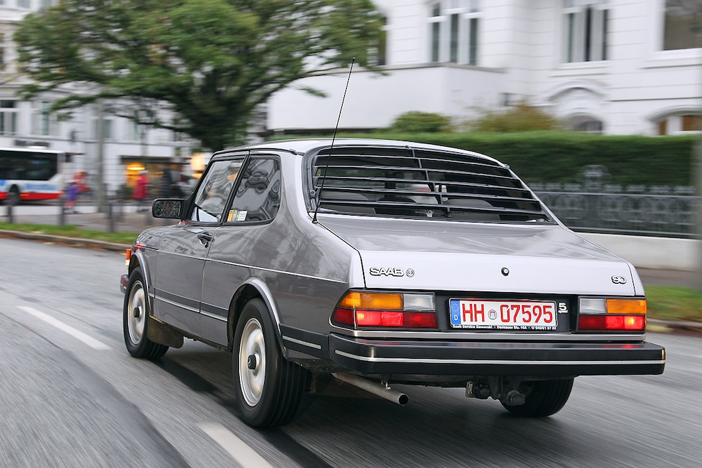 Saab 90