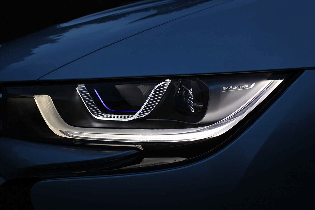 BMW i8 Laserlicht  !!!Sperrfrist!!!