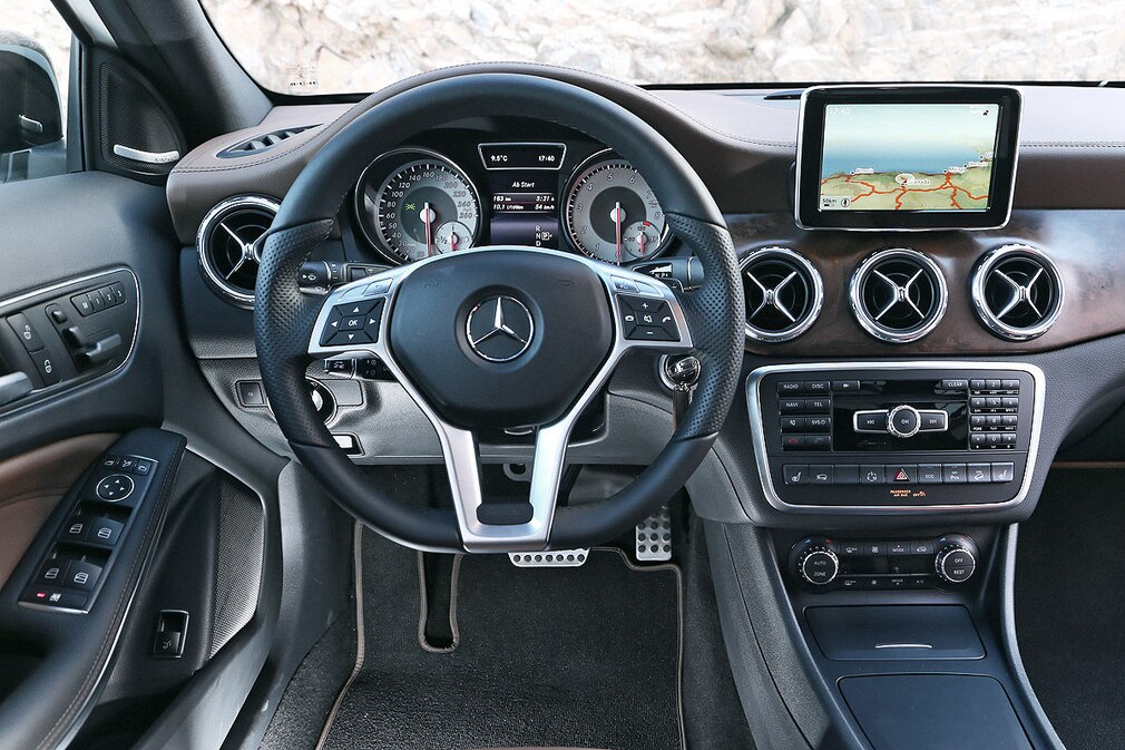 Mercedes GLA