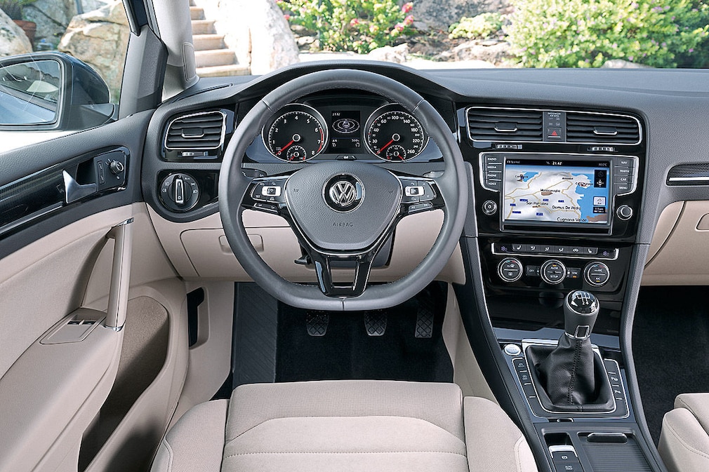 VW Golf
