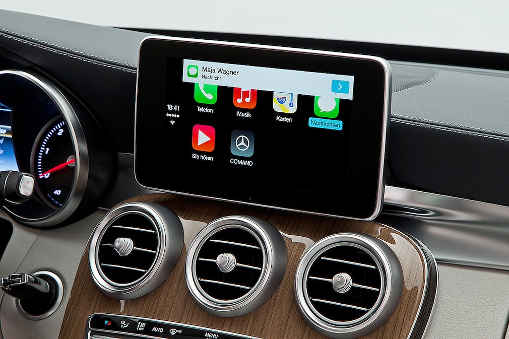 Mercedes Apple CarPlay !!!Sperrfrist!!!