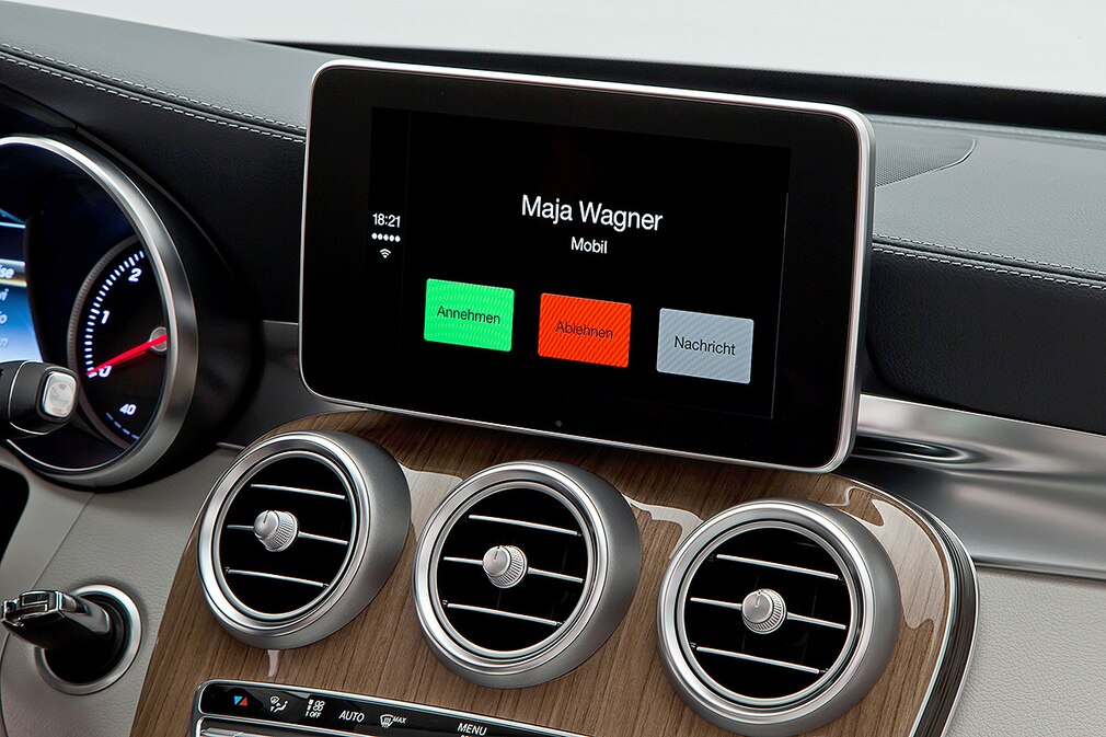 Mercedes Apple CarPlay !!!Sperrfrist!!!
