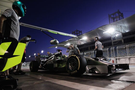 Testfahrten in Bahrain