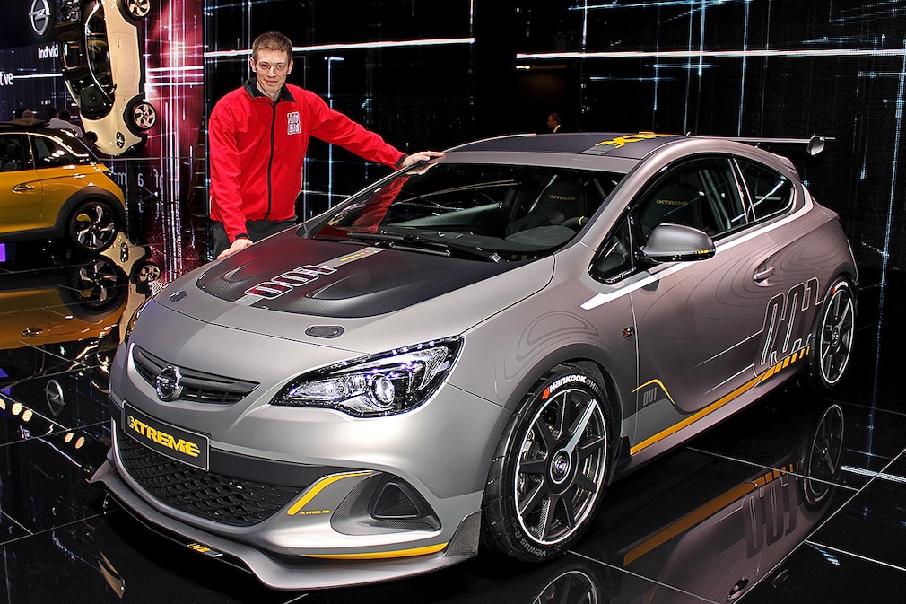Opel Astra OPC Extreme