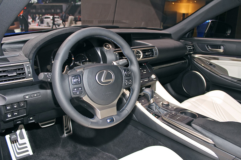 Sitzprobe Lexus RC F