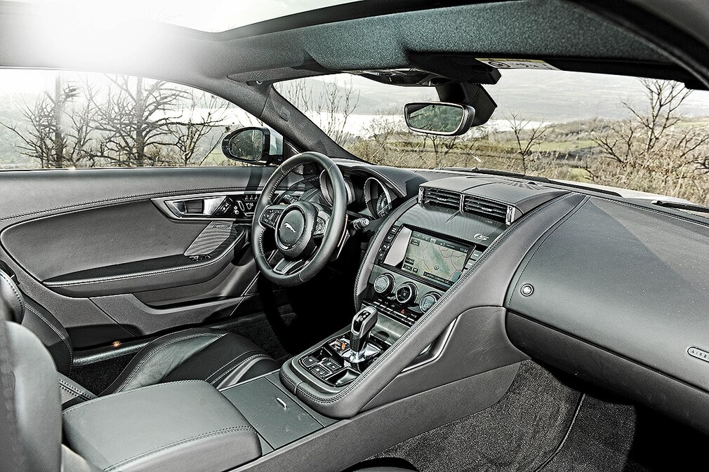 Jaguar F-Type Coupe !!!Sperrfrist!!!