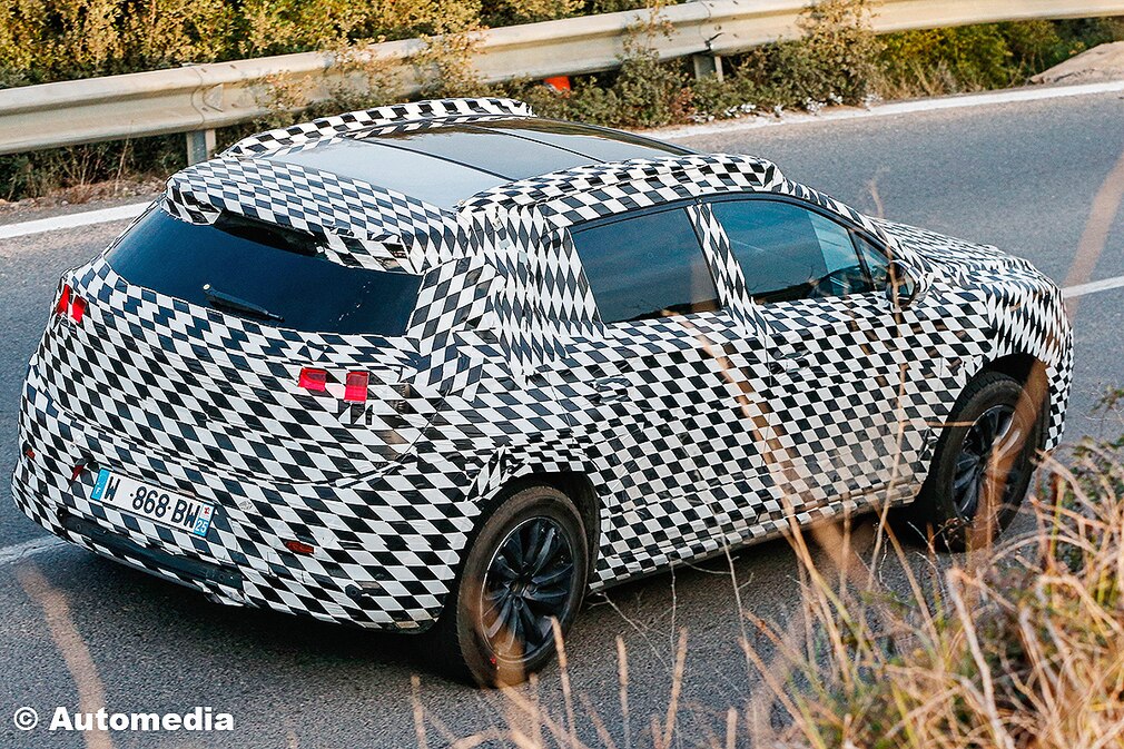 Erlkönig Citroën DSX