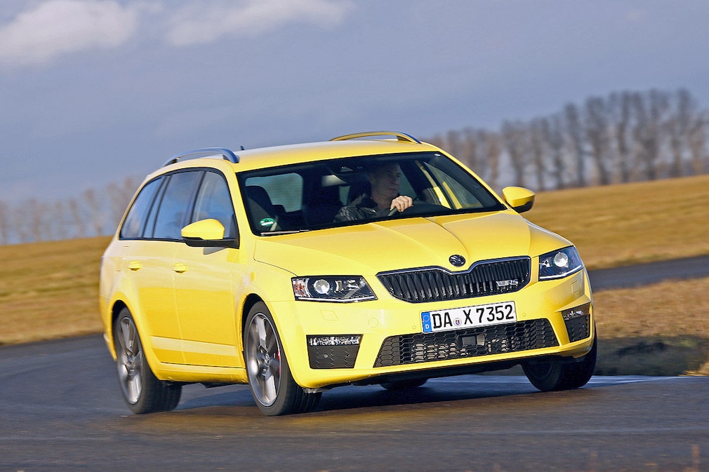 Skoda Octavia gelb Frontansicht