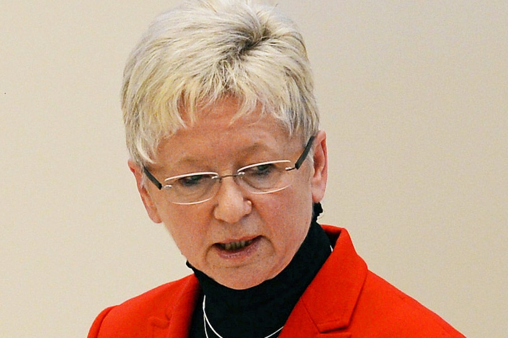 Anita Tack, Umweltministerin in Brandenburg
