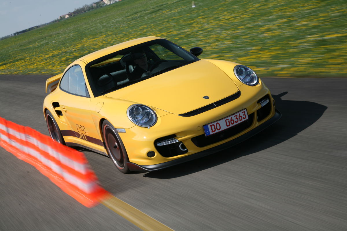 9ff 911 Turbo TR-63 (997) gelb Frontansicht