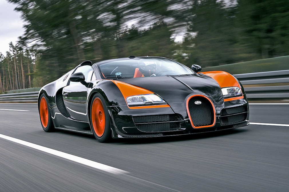Bugatti Veyron 16,4 schwarz Frontansicht