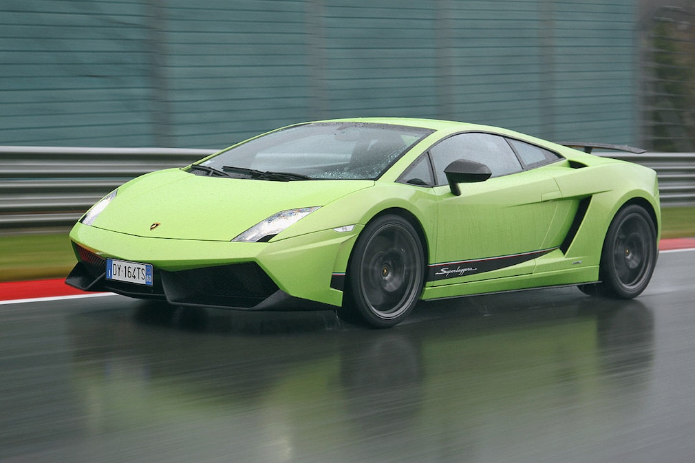 Lambo Gallardo LP 570-4 grün Seitenansicht