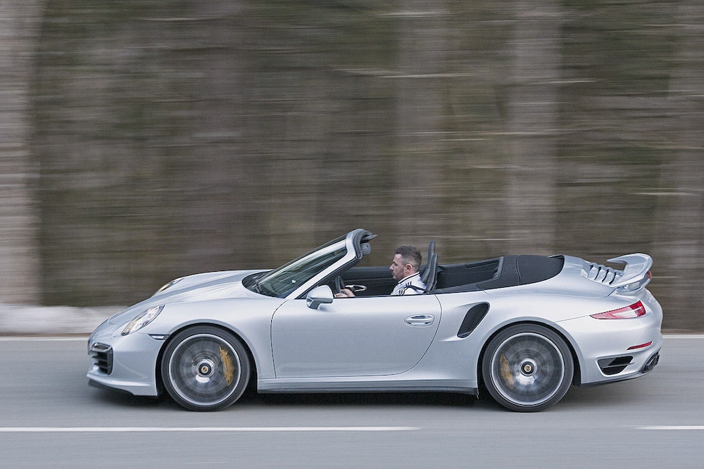 Porsche 911 Turbo S Cabrio