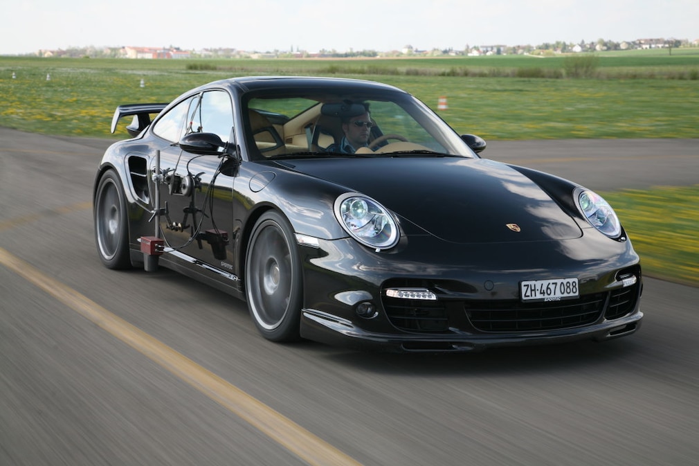 Sportec 997 Turbo SP 580 schwarz Frontansicht