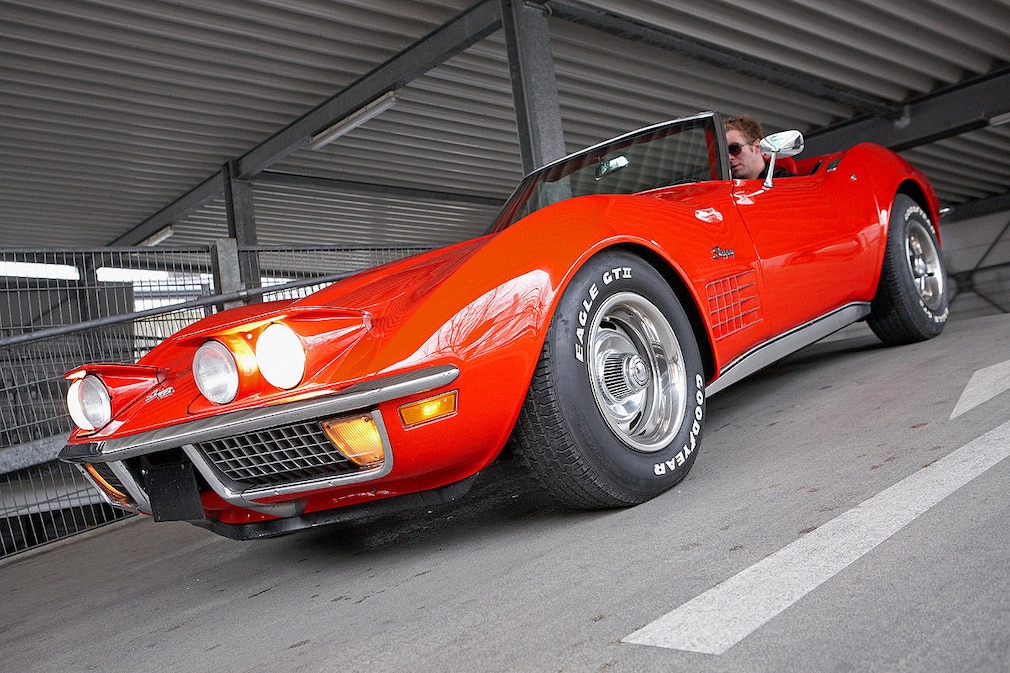 Chevrolet Corvette C3 Convertible