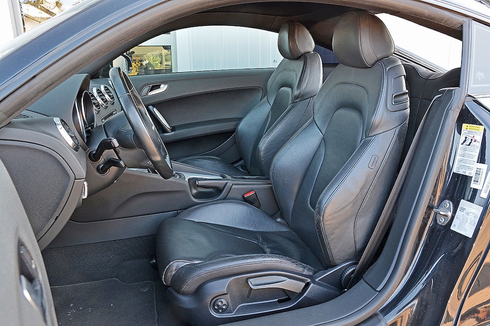 Audi TT: Innenraum, Sitze