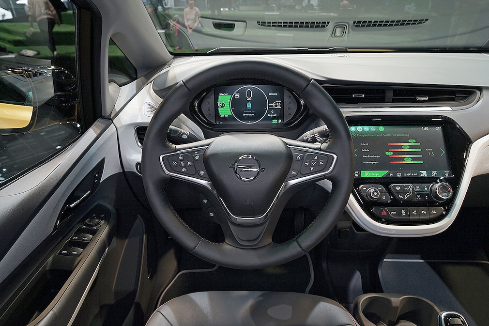 Opel Ampera-e !! Sperrfrist 29. September 2016 00:01 Uhr !!