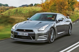 Nissan GT-R