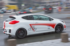 Giacuzzo Kia Pro Cee'd GT weiß Seitenansicht