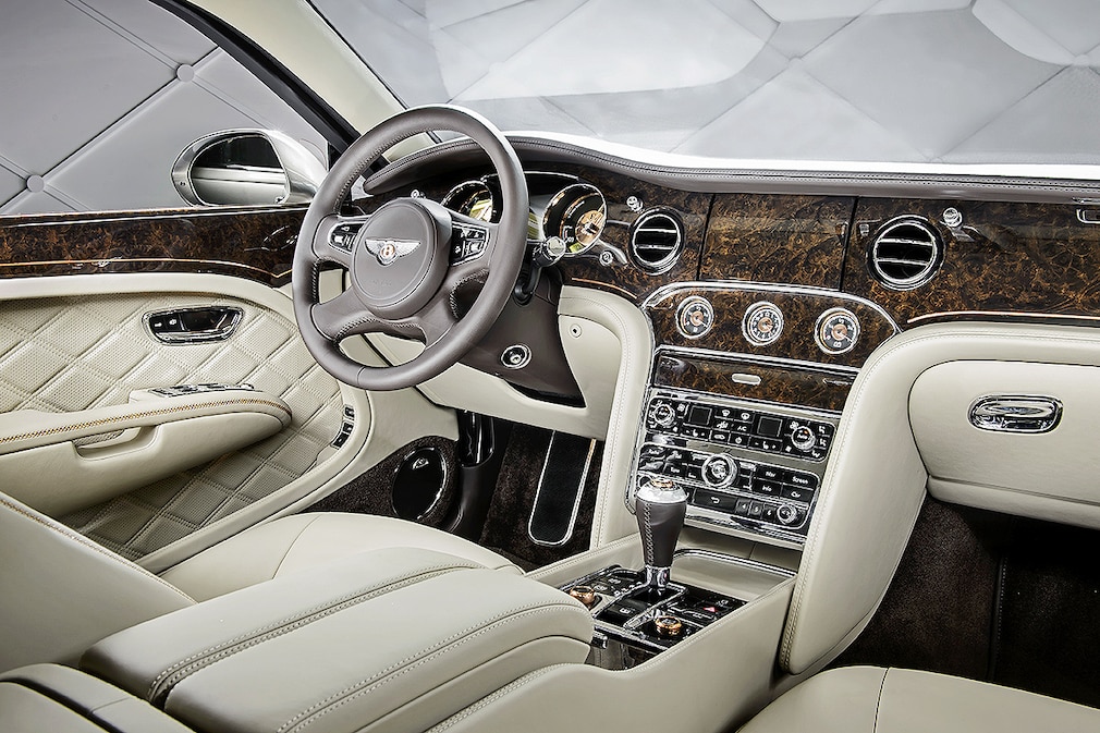 Bentley Hybrid Concept