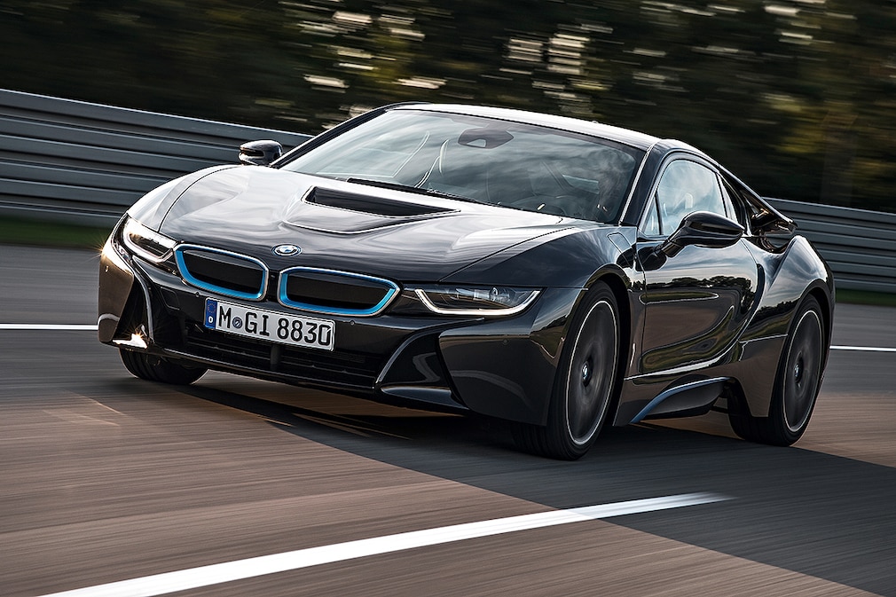 BMW i8