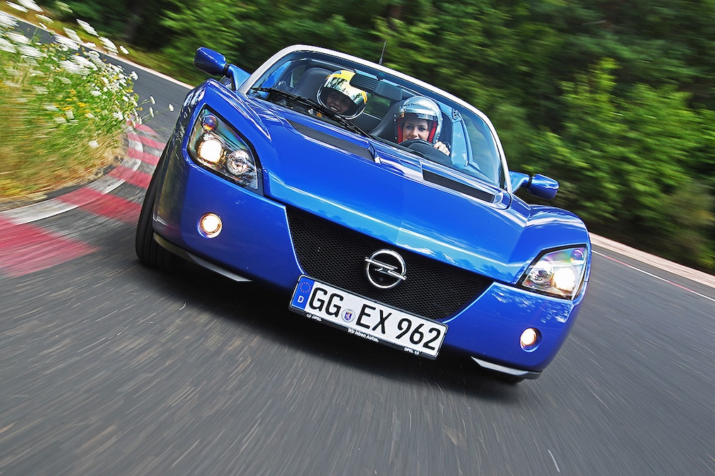 Opel Speedster Turbo