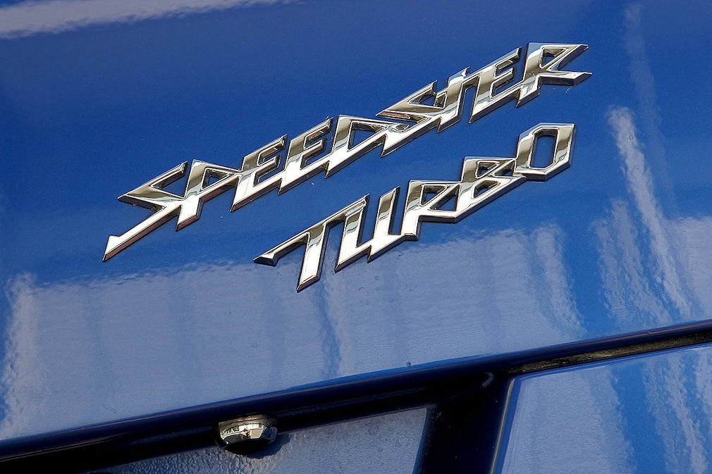 Opel Speedster Turbo