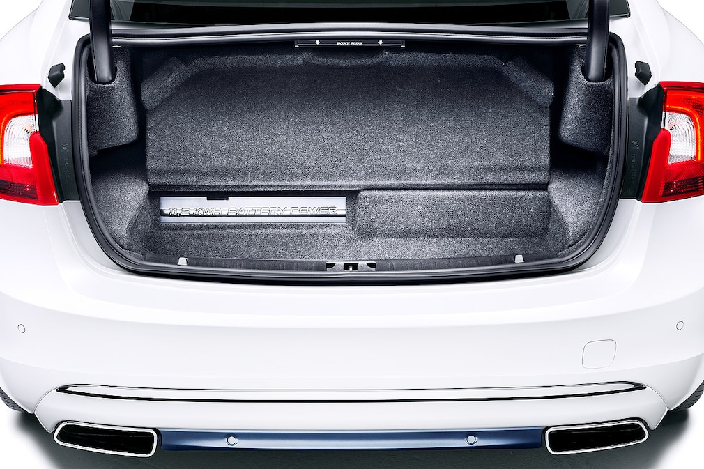 Volvo S 60 L Plug-In Hybrid Concept